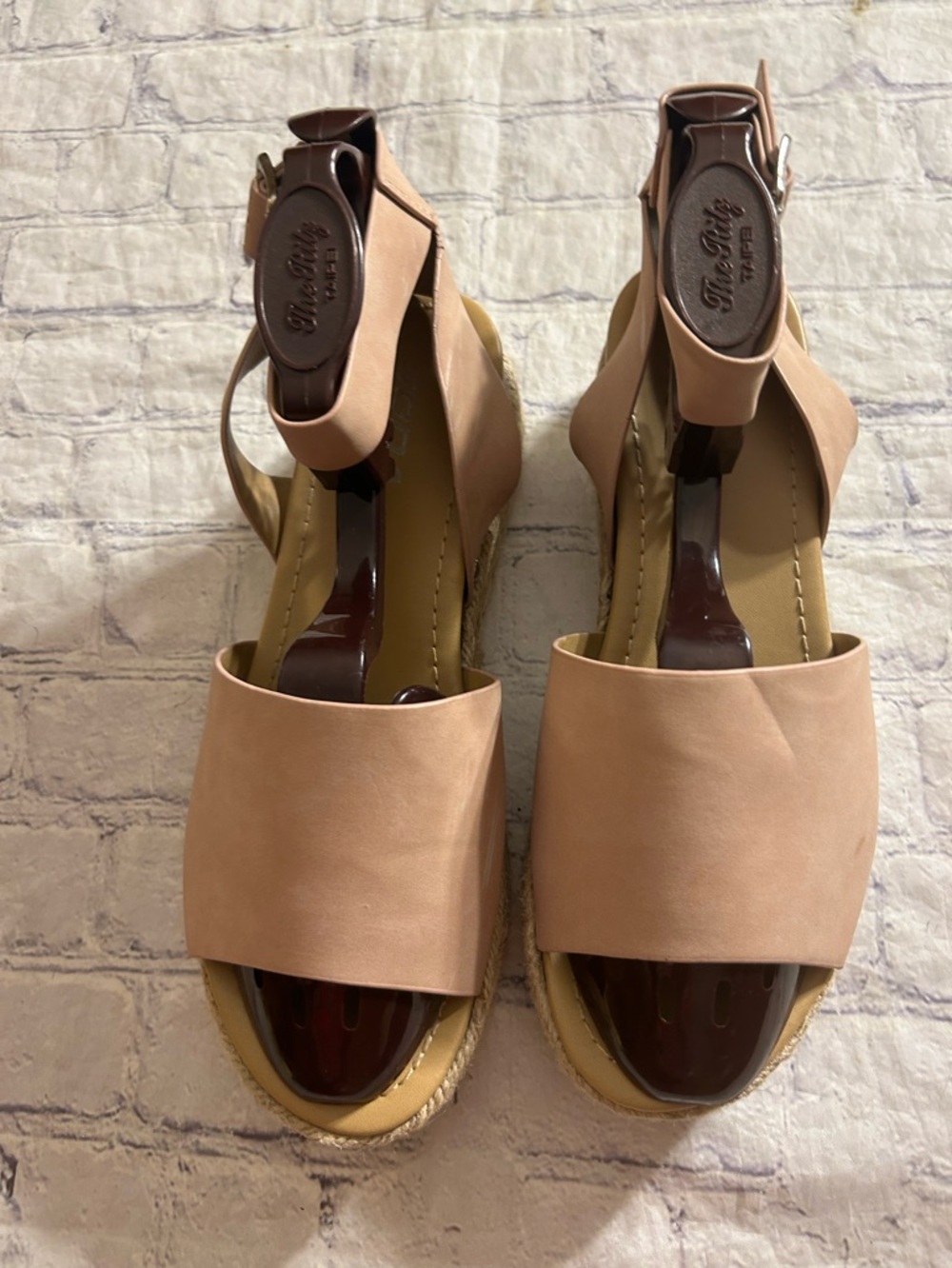 SODA OPEN -TOE ANKLE STRAP ESPADRILLE WEDGE SANDALS DUSTY MAUVE WOMEN’S SIZE 9M
